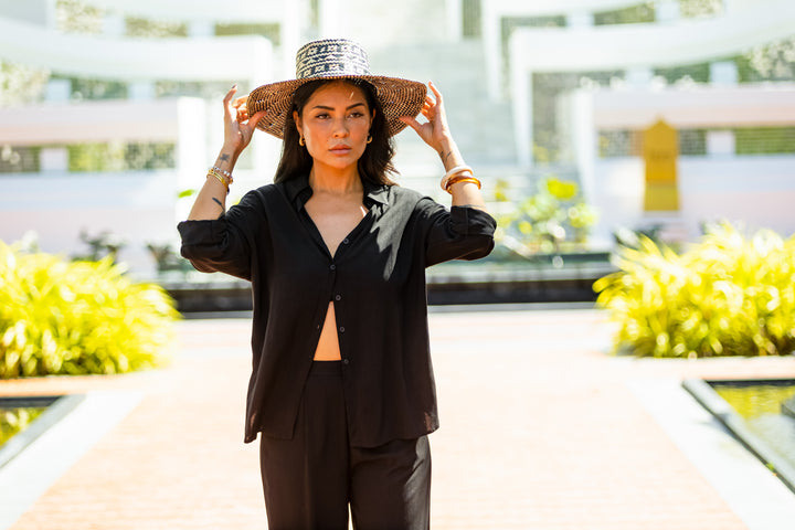 Minnie Black Shirt - Resort Collection