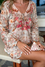 Laden Sie das Bild in den Galerie-Viewer, Pavilion Lace Up Blouse - Resort Collection