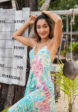 Load image into Gallery viewer, Tiger Hill Top Dress - Resort Collection
